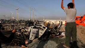 Un attentat suicide a fait 12 morts, dont sept ressortissants étrangers, mardi près de l'aéroport de Kaboul, en représailles à la diffusion du film islamophobe "L'innocence des musulmans". L'attaque a été revendiquée par le Hezb-e-Islami, un groupe insurg