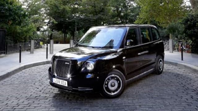 Un "black cab" à Paris