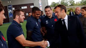 Emmanuel Macron avec le XV de France