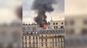 Un incendie en cours au niveau de la rue de Lyon dans le 12e arrondissement de Paris le lundi 19 février 2024.