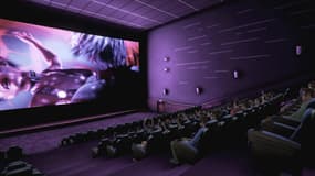 Dans cette salle de cinéma, vous retrouverez des personnages virtuels, mais aussi vos proches pour des séances publiques.