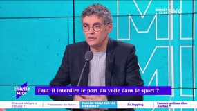 Loi sport : plus de voiles sur les terrains ? "Le voile est un outil de propagande d'un islam radical. Le sport, c'est l'universalisme, il ne doit pas être entaché par un voile" juge Thierry Moreau.