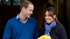Le Royal Baby se fait désirer, mais peut-être pas au bon endroit. Les médias du monde entier l'attendent à l'hôpital londonien St Mary alors que Kate Middleton pourrait accoucher à Reading.