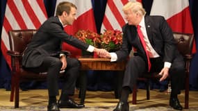 Emmanuel Macron et Donald Trump lors de leur rencontre en marge de la 72e Assemblée générale de l'ONU, le 18 septembre 2017.