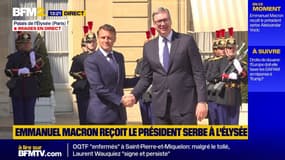 Emmanuel Macron reçoit le président serbe, Aleksandar Vucic, à l'Élysée