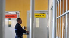 Une jeune femme a tenté d'introduire des "choses surprenantes" au parloir de la prison de Villeneuve-lès-Maguelone. 