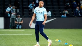Teddy Thomas à l'échauffement avec le Racing, en janvier 2022