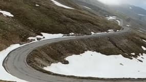 La neige est arrivée sur le Col du Galibier (Illustration)