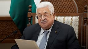 Le président palestinien Mahmoud Abbas s'exprime pendant une rencontre avec Emmanuel Macron à Ramallah, le 24 octobre 2023