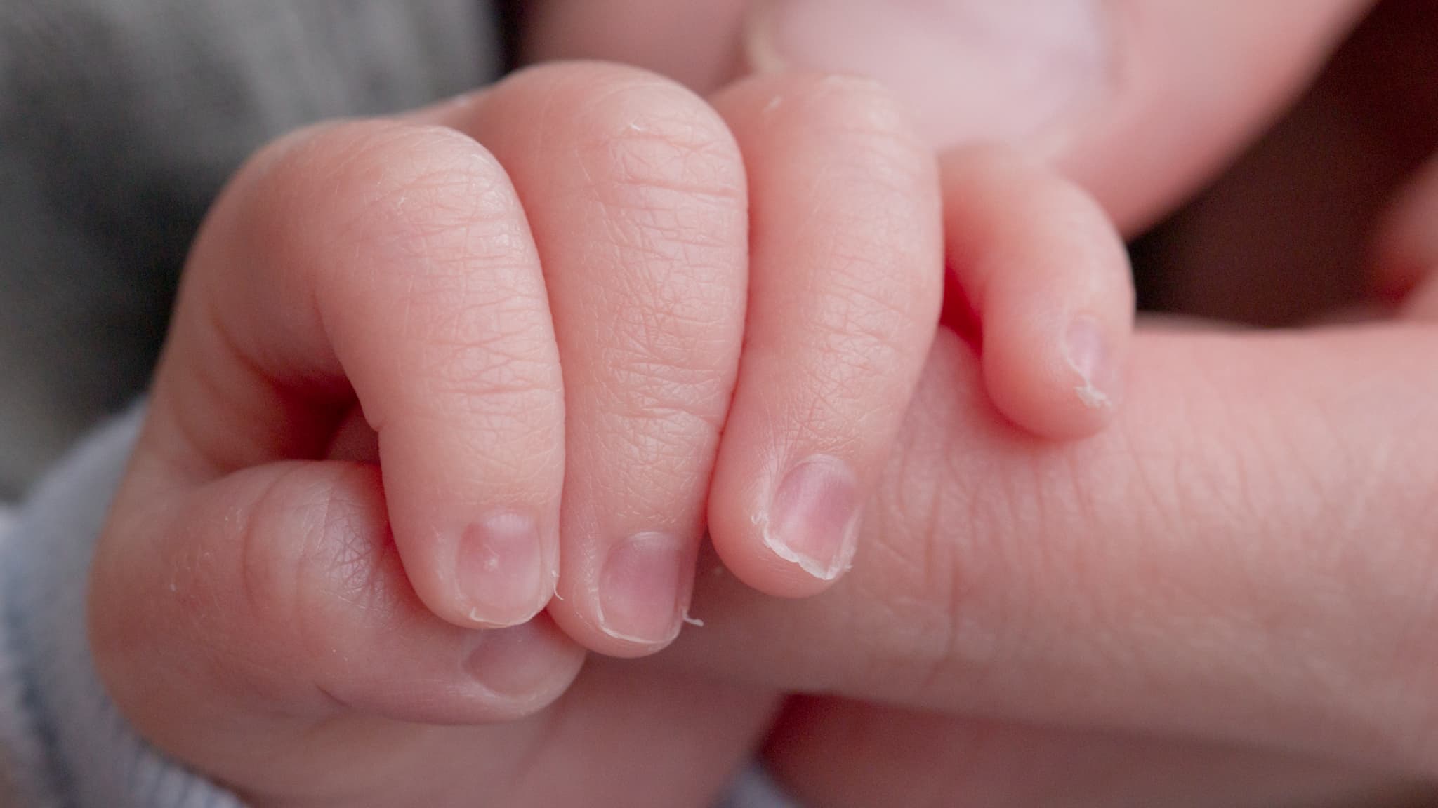 LA FRANCE AVAIT LA PLUS FAIBLE MORTALITÉ INFANTILE D'EUROPE EN 1990, ELLE N'EST PLUS QUE 23ÈME: LES INÉGALITÉS ÉCONOMIQUES EN SERAIENT LA CAUSE MAJEURE