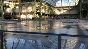 2.700 m2 de patinoire sont en cours de montage au Grand Palais.