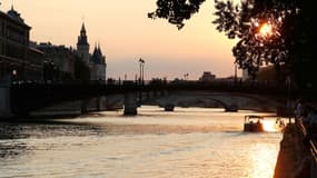 Attention aux cambriolages la nuit pendant l'été.