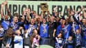 Troyes fêtant son titre de champion de France de Ligue 2