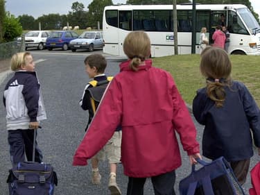 A la rentrée de septembre 2016, le département du Nord ne prendra plus intégralement en charge les transports scolaires de 20.000 collégiens. (image d'illustration)