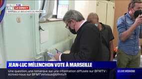 Second tour des régionales: Jean-Luc Mélenchon vote à Marseille