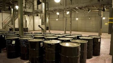 Déchets radioactifs entreposés sur le site de Pierrelatte, dans le sud de la france. Le président américain Barack Obama réunit, lundi et mardi à Washington, un premier sommet sur la sécurité nucléaire dans le monde pour tenter d'éviter que des armes atom