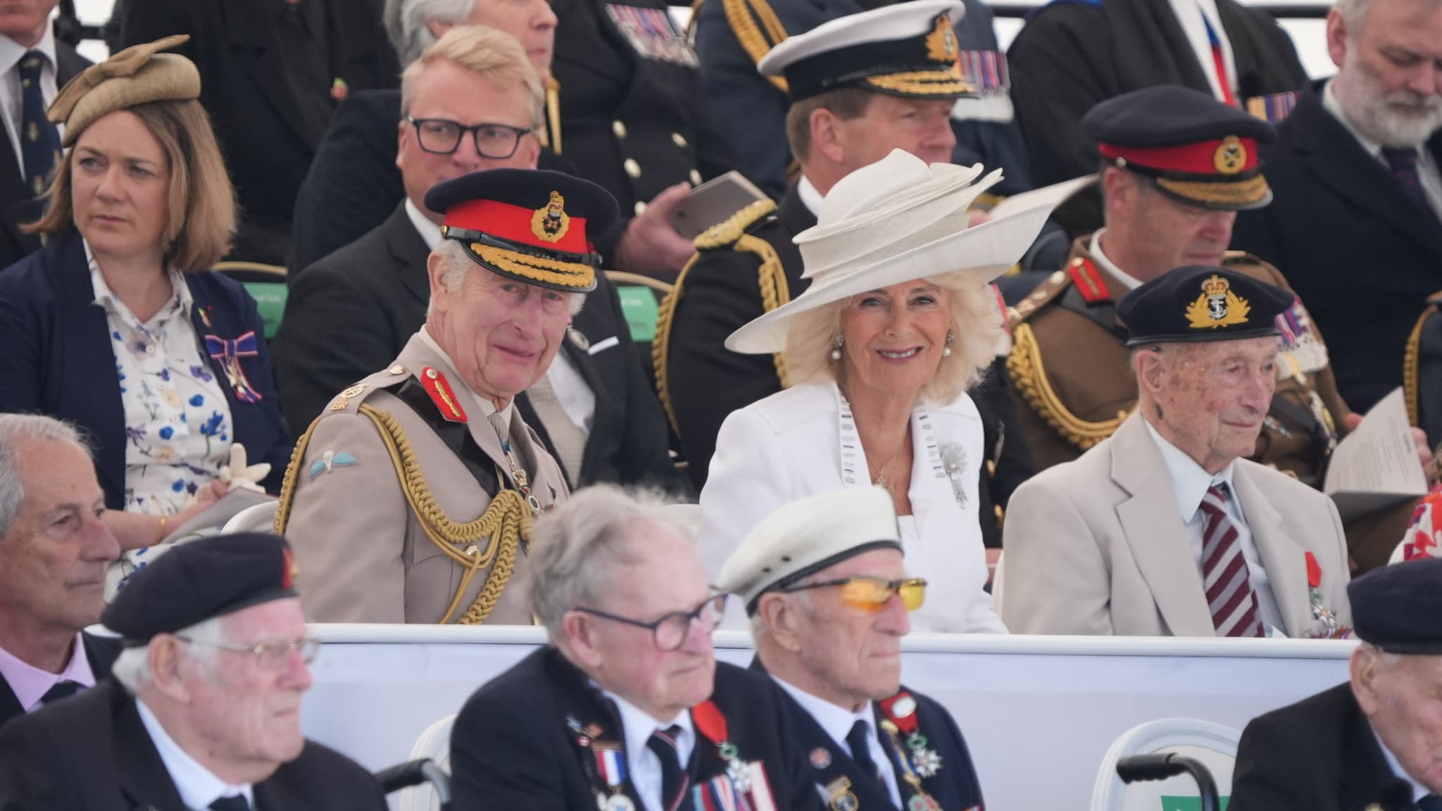 Le roi Charles III et la reine Camilla à Ver-sur-Mer Le roi Charles III et la reine Camilla à Ver-sur-Mer
