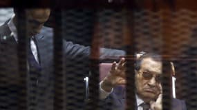 Hosni Mubarak, le 9 mai 2015 au tribunal du Caire.