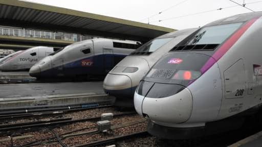 La SNCF doit être rapprochée de RFF dans le cadre de la réforme ferroviaire.