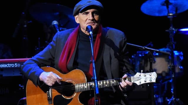 Le chanteur James Taylor en concert à New York le 9 décembre 2016.