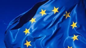 Le drapeau de l'Union européenne. Les électeurs de chaque pays-membres sont invités à élire leurs euro-députés entre le 22 et le 25 mai prochain.