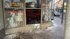 Le restaurant du Colisée de Roubaix a été saccagé dans la nuit de jeudi à vendredi après une soirée d'émeutes dans la région. 