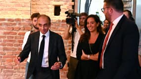 Éric Zemmour et Sarah Knafo en Hongrie, à Budapest, le 24 septembre 2021