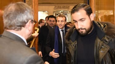 Alexandre Benalla accompagnait le président de la République même lors de ses visites privées.