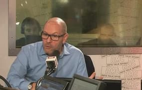 "Le complotisme repose d'abord sur l'ignorance ! On a affaire à des incultes !" Pascal Perri