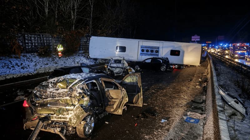 Neige et verglas: un bus se renverse sur l'A6B, cinq personnes en urgence absolue