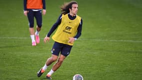 Mattéo Guendouzi à l'échauffement avant France-Allemagne (0-2, amical), le 23 mars 2024