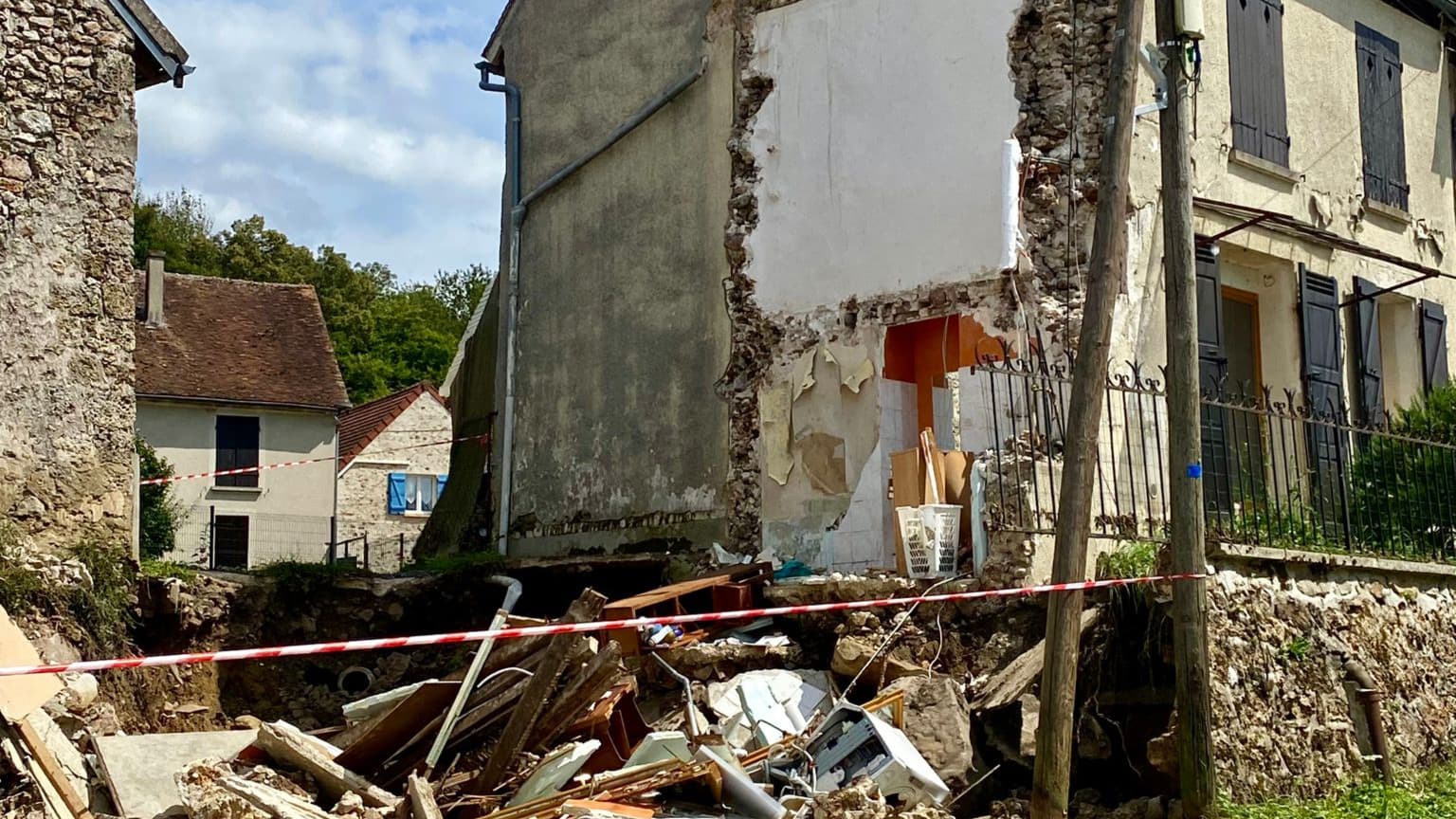 La même maison après les inondations dans la Sablonnière.