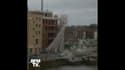 Tempête Ciara: à Gand, en Belgique, les échafaudages recouvrant la façade d'un immeuble se sont effondrés