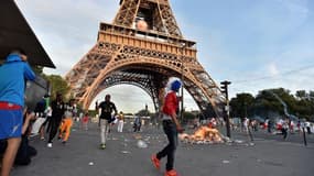 Des violences ont éclaté aux abords de la Tour Eiffel