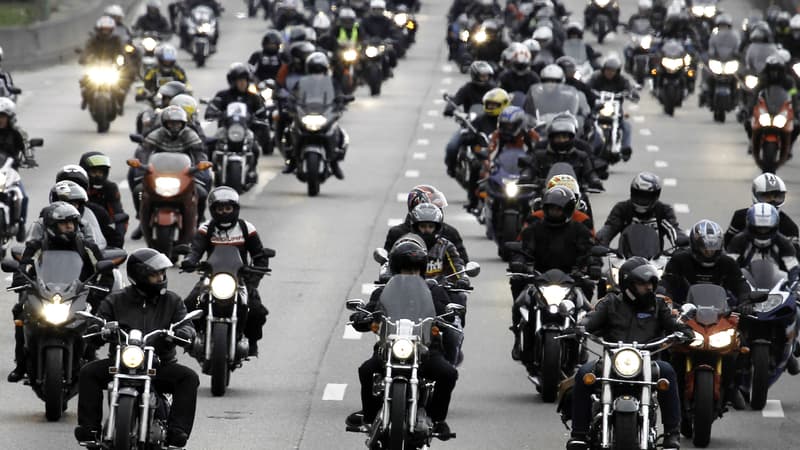 Contrôle technique des deux-roues: les motards manifestent ce week-end dans toute la France