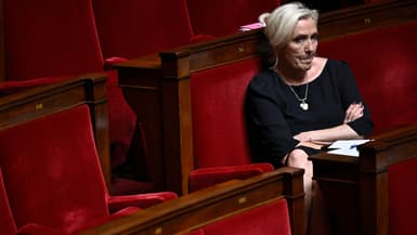 La cheffe des députés RN, Marine Le Pen, à l'Assemblée nationale le 1er juillet 2025
