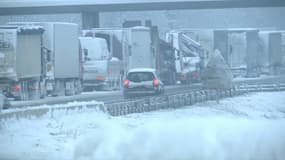 Circulation: "C’est complètement le bazar", déplore l’organisation des transports routiers européens