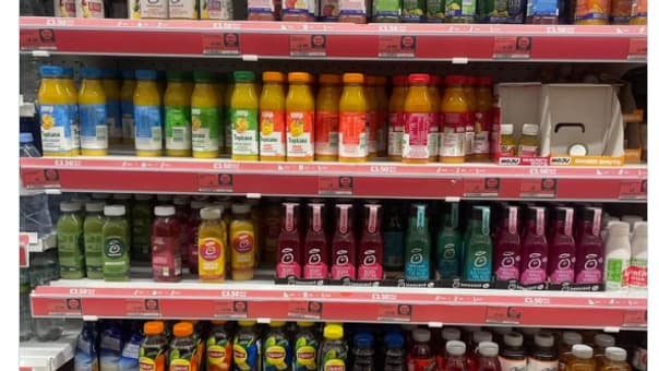 Publication sur le réseau X: "la jus de pommisation et l'illusion du choix"