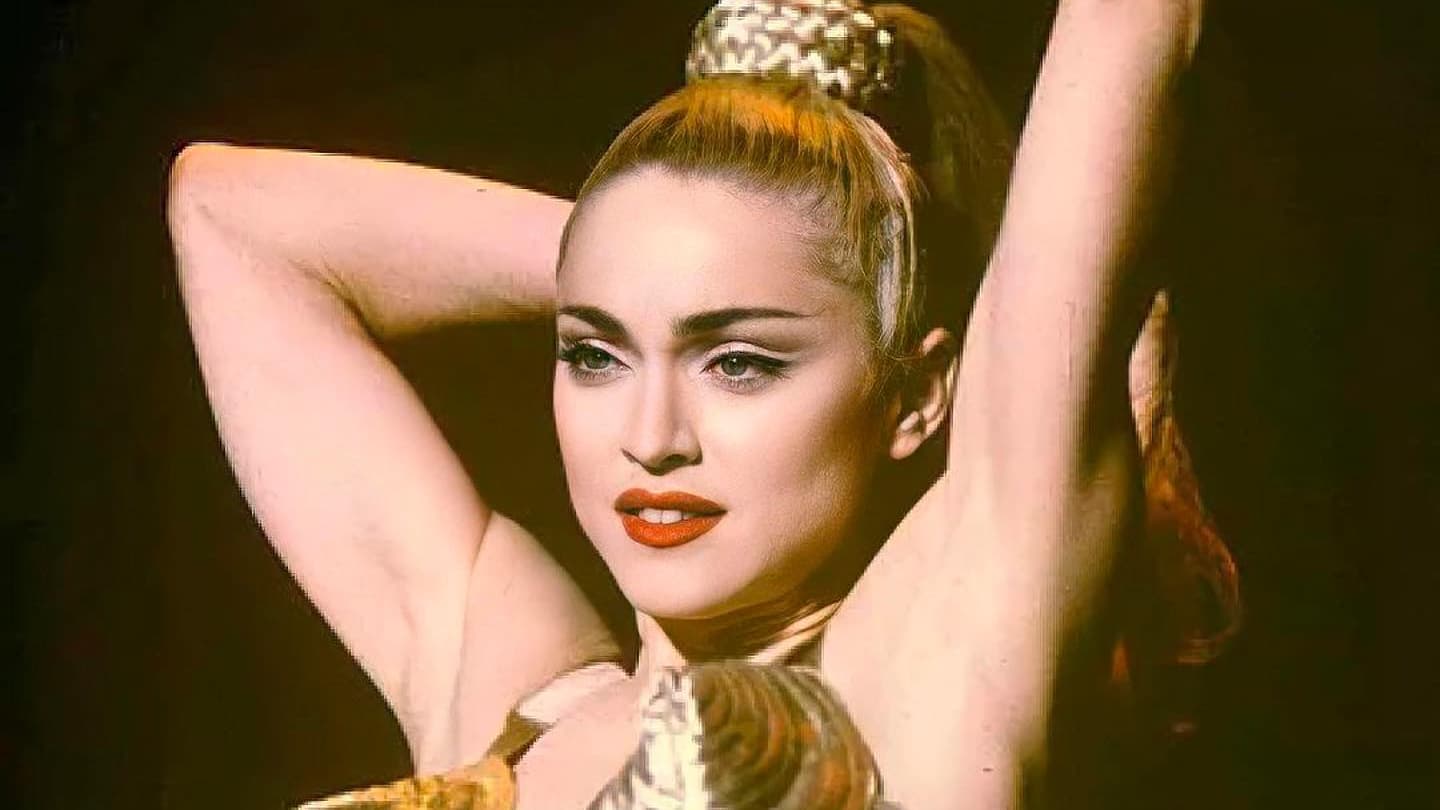 Madonna habillée par Jean Paul Gaultier, 1990 Madonna habillée par Jean Paul Gaultier, 1990