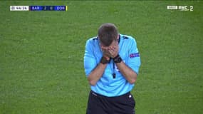 Clément Turpin lors de Barça-Dortmund