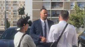 Sébastien Delogu, député de la 7e circonscription des Bouches-du-Rhône, devant la mosquée des Bleuets à Marseille le mercredi 21 août 2024.