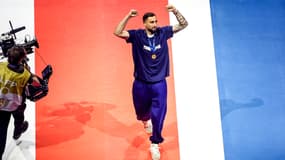Le gardien italien Gianluigi Donnarumma lors des célébrations du PSG après le titre en Ligue des champions, 1er juin