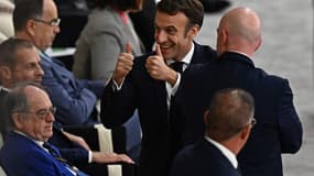 Emmanuel Macron lors du match France-Maroc dans le stade Al-Bayt à Doha, au Qatar le 14 décembre 2022