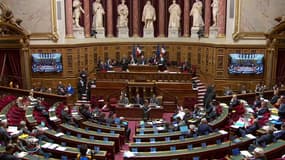 Réforme des retraites: suivez en direct les débats au Sénat