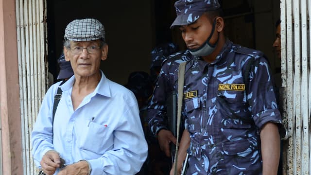 Charles Sobhraj va sortir de prison (illustration).