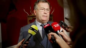 Le ministre danois Claus Hjort Frederiksen, ici à Copenhague le 10 juin 2011, dénonce l'"attitude très agressive" de la Russie après la publication  d'un rapport faisant état de piratage de courriels par un groupe de hackers russes