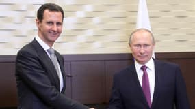 Bachar al-Assad et Vladimir Poutine, lors d'une rencontre à Sotchi le 20 novembre 2017