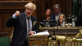 Boris Johnson a défendu samedi son intention de revenir en partie sur l'accord du Brexit face à la "menace" que l'UE instaure un "blocus alimentaire" en Irlande du Nord