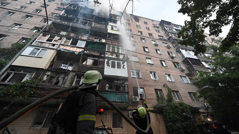 "Le soutien persiste mais s'effrite": ces Ukrainiens qui rejoignent le front 4 ans après l'invasion