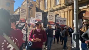 "Ne tuez pas la vape", plus de 200 personnes ont manifesté ce mercredi à Aix-en-Provence 